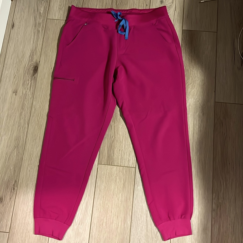 Scrub pants